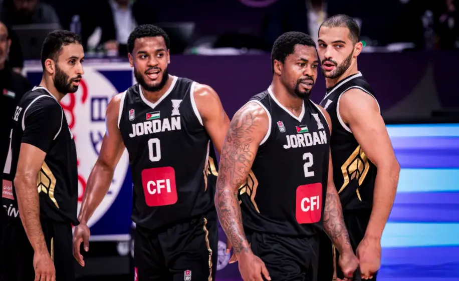 都是, 得三连胜