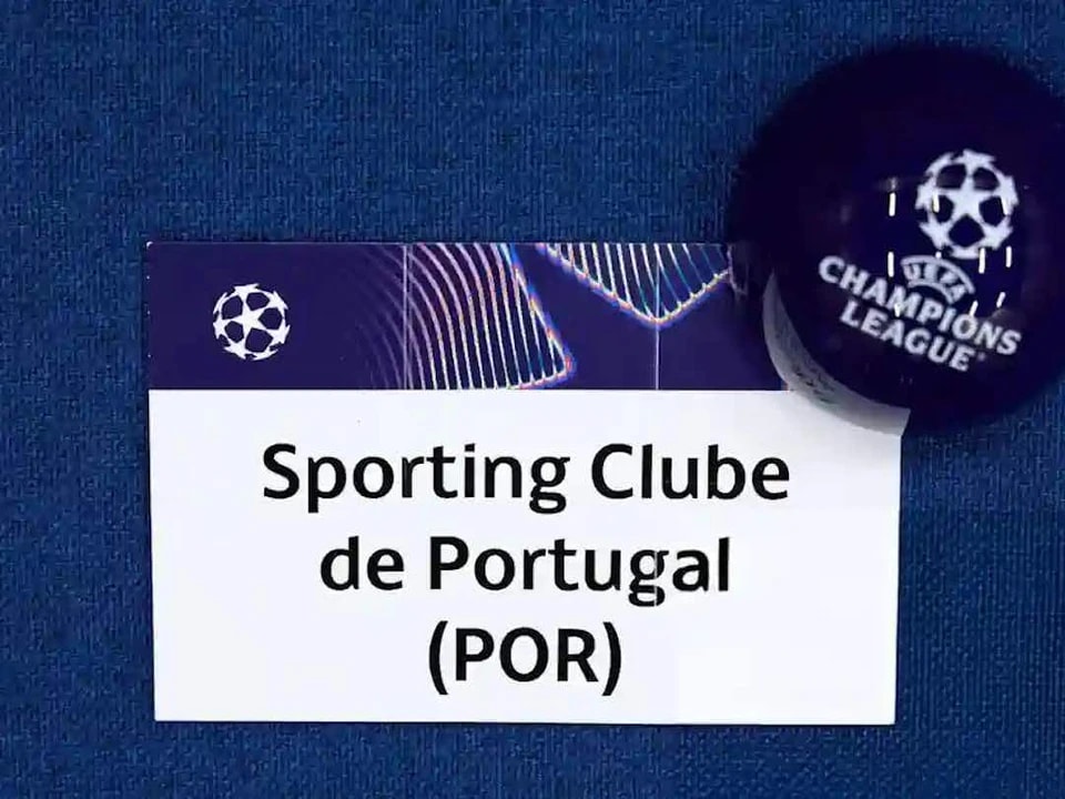 场的草坪正, 点在足球城, 厌恶