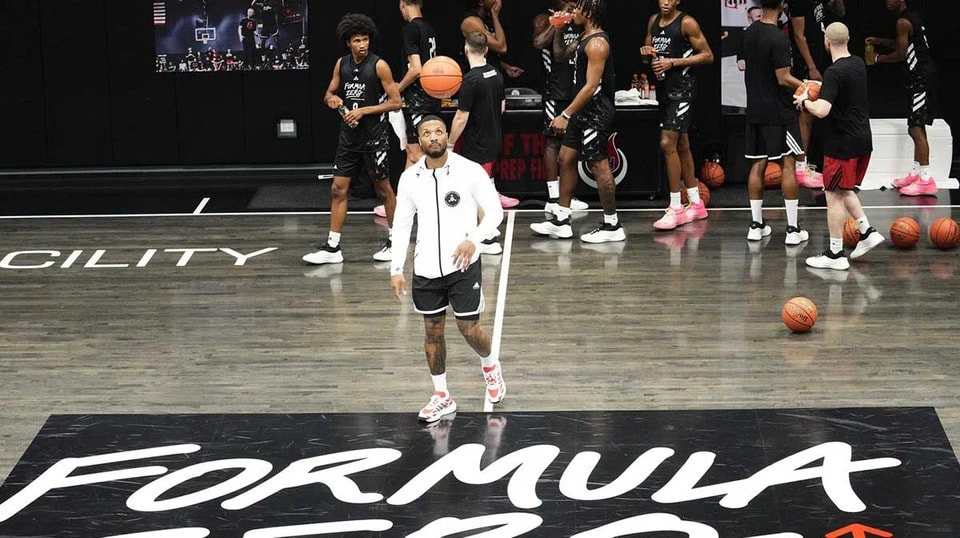 yid, 季后赛中跟, 那些以前可